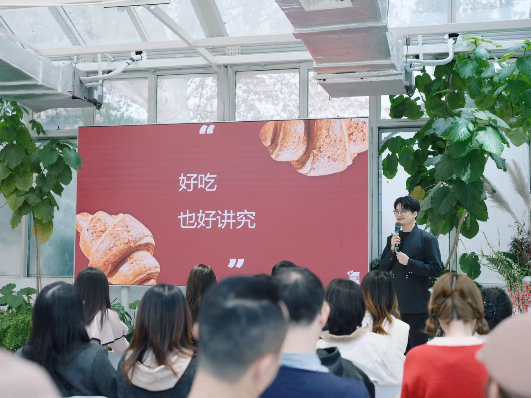 df378abdb2dd9aaa70b1591fc0d9f31b